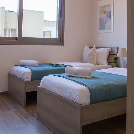 Apartman Yellow Mellow 2-br Apt In *