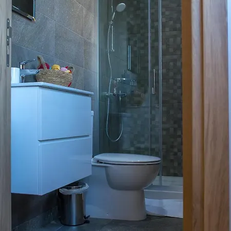 Yellow Mellow 2-br Apt In Apartment Larnaca